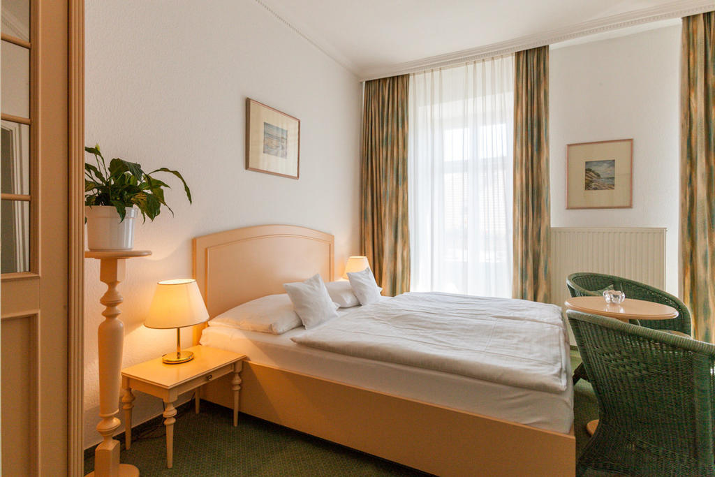Auguste Viktoria Hotel 3*